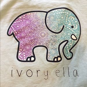 Perfect Fit Ombré Paisley Mandala Long-Sleeve Tee